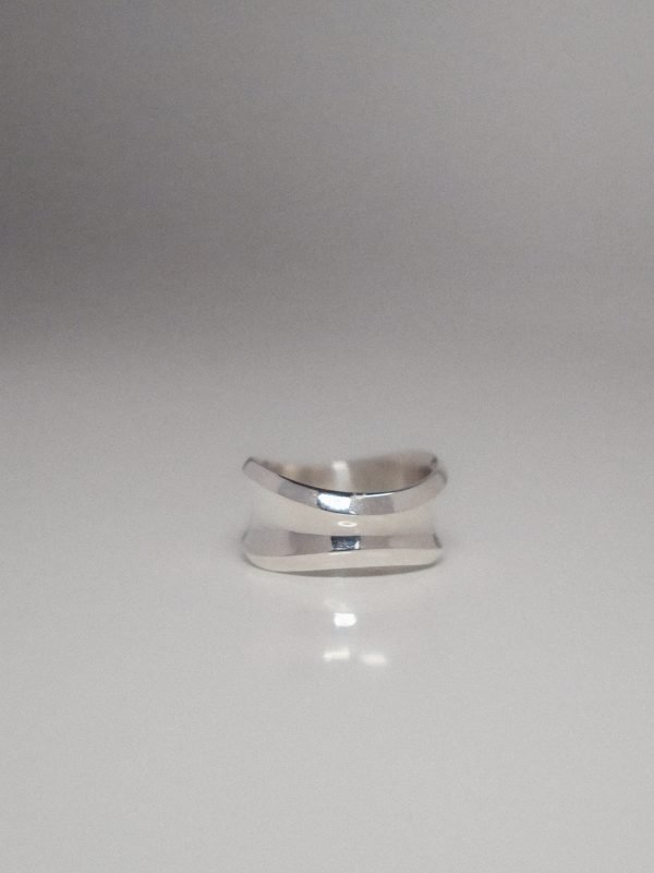 Silver wide band