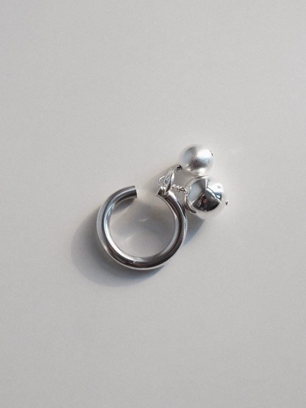 Silver pinky ring with silver balls